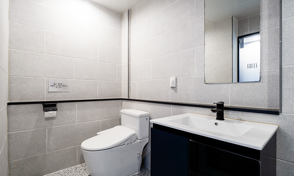 Gray 193 Hotel Ocean Deluxe Double 官方海景房另一角度